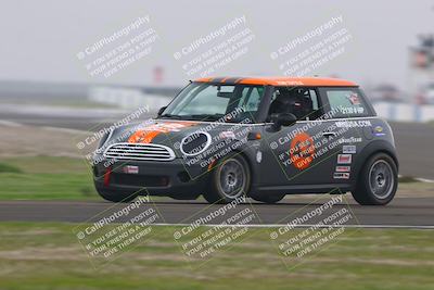 media/Jan-18-2026-CalClub SCCA (Sun) [[8bc6468723]]/Group 3 Race/Turn 1/